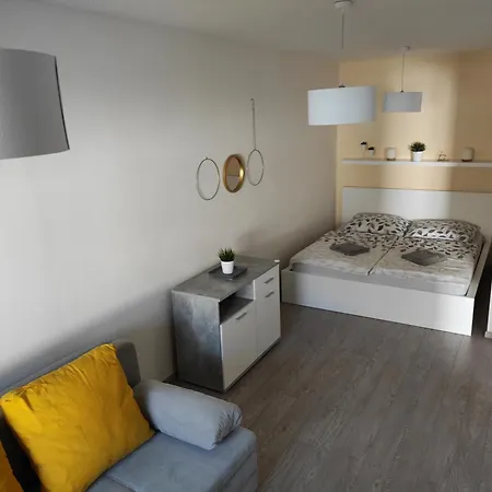 Dagmar Apartment *